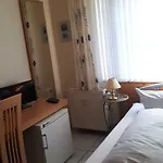 安娜餐厅酒店 3*